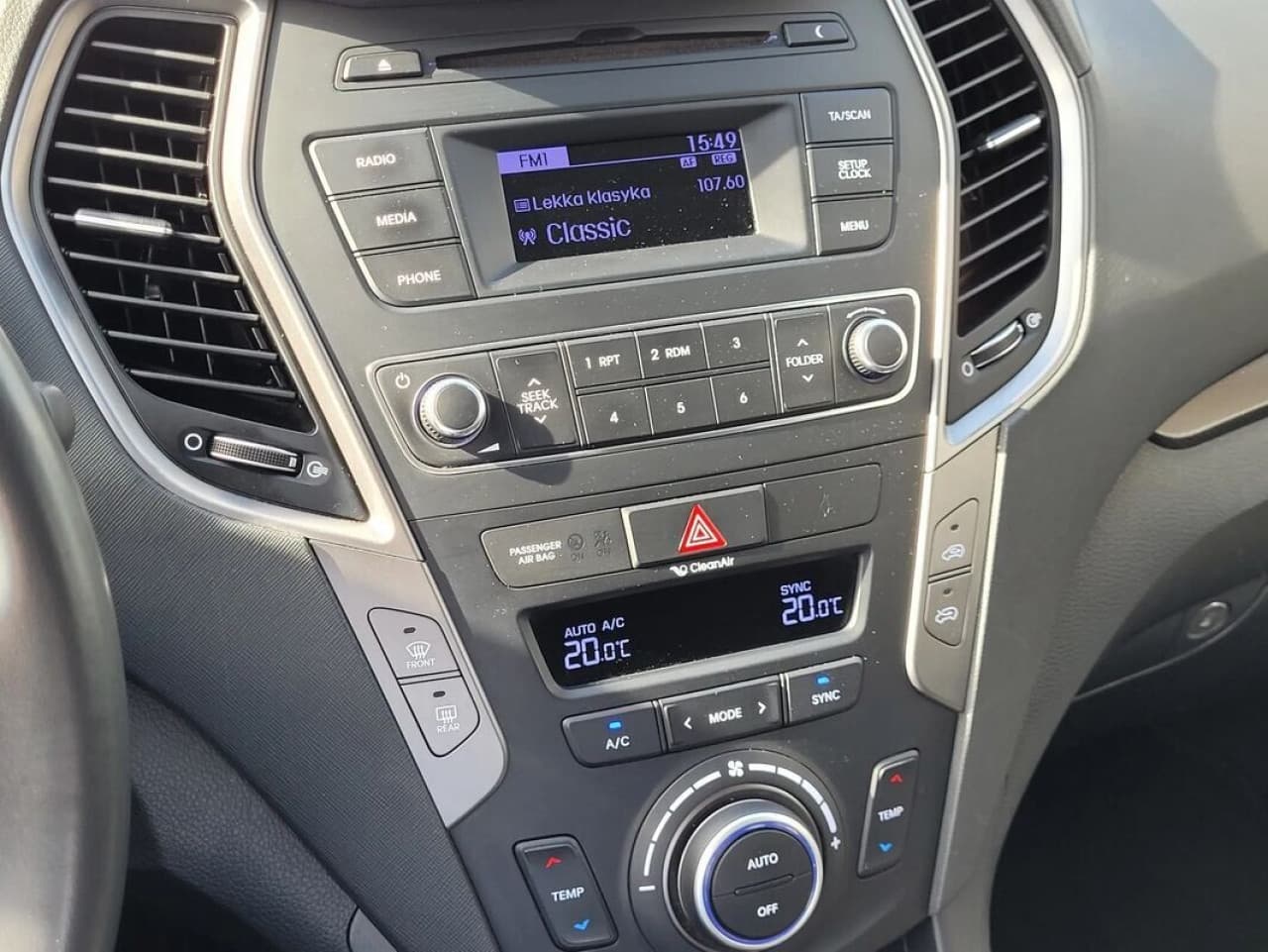 Hyundai Santa Fe - zdjęcie 18