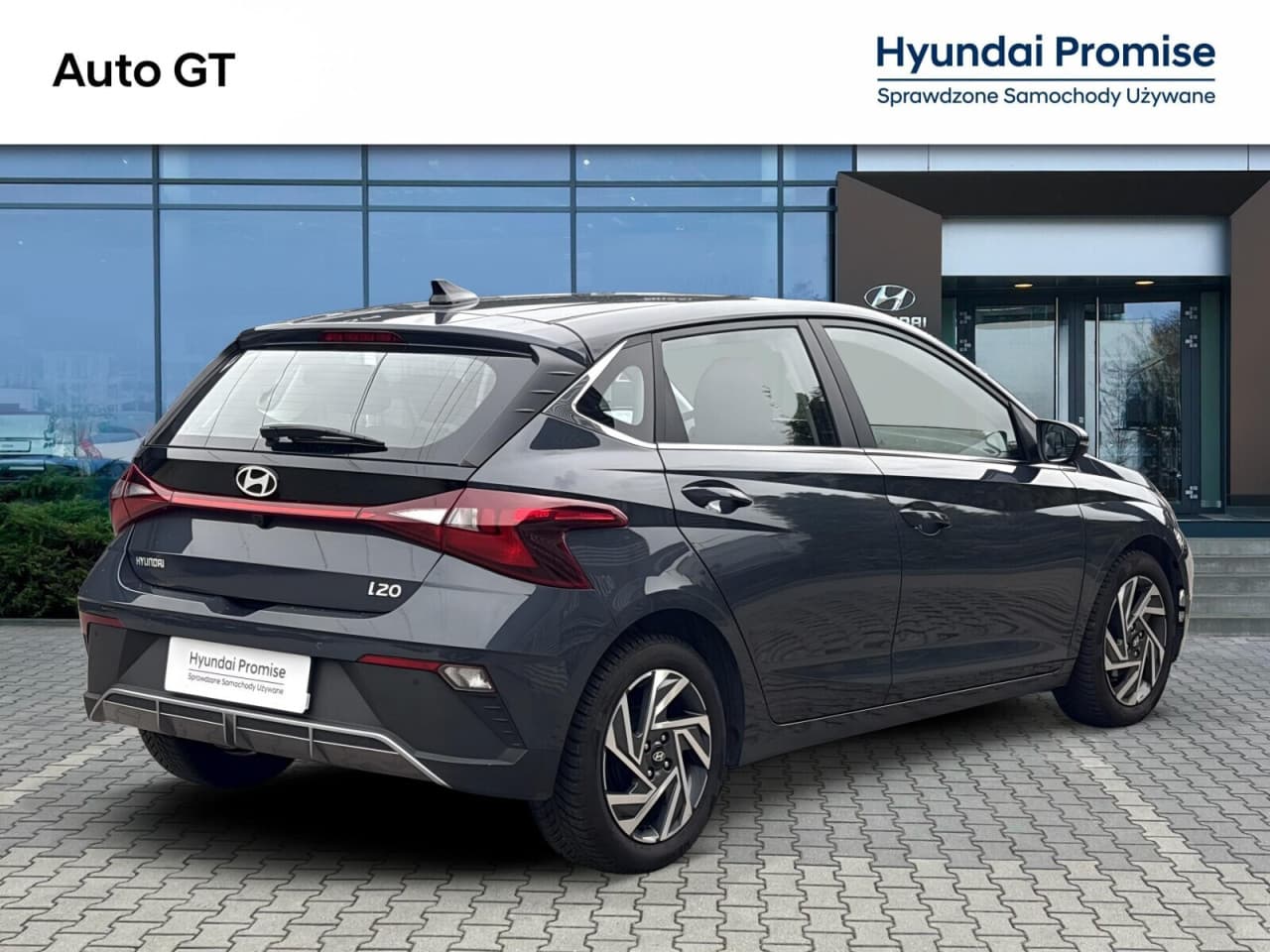 Hyundai i20 - zdjęcie 2