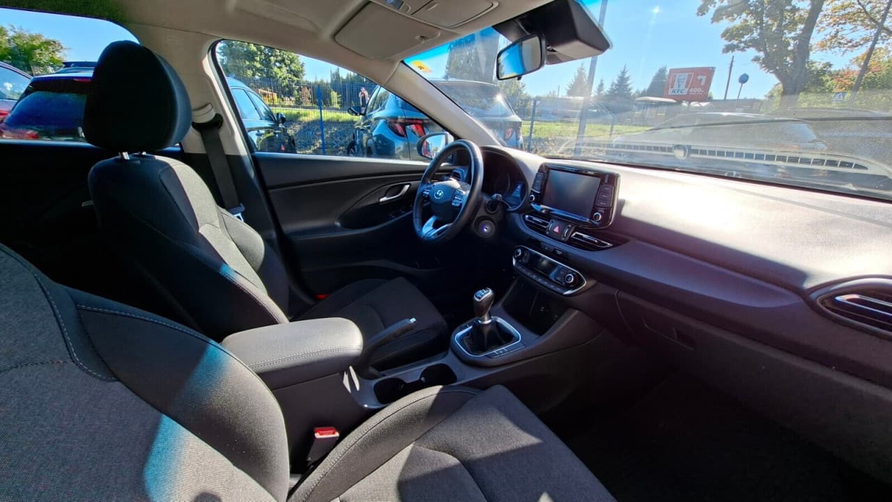 Hyundai i30 - zdjęcie 12