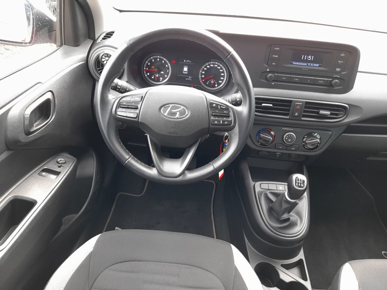 Hyundai i10 - zdjęcie 14