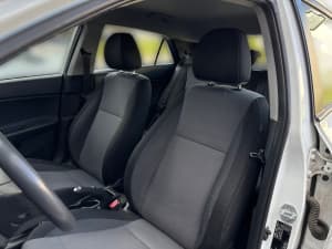 Hyundai i20 - miniatura 11