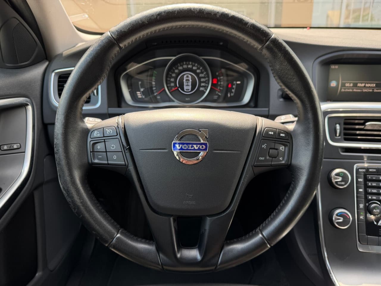 Volvo S60 - zdjęcie 16