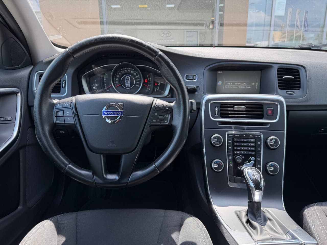 Volvo S60 - zdjęcie 18