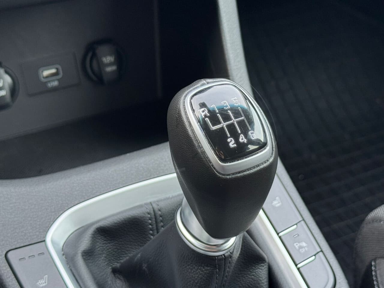 Hyundai i30 - zdjęcie 18